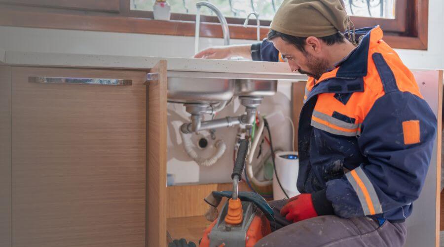 Professional emergency plumbing in Kiron, IA